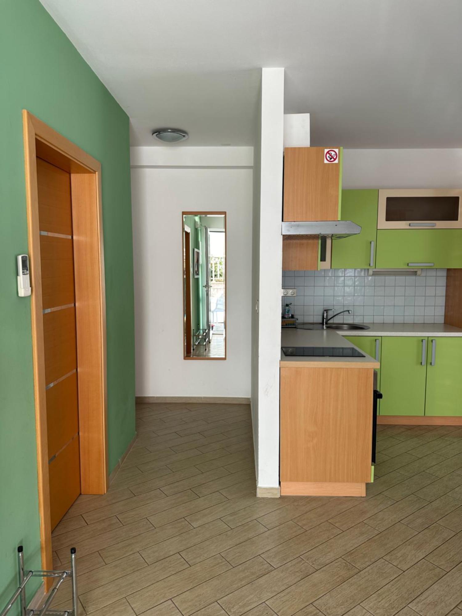 Apartments Villa Eva สลาโน ภายนอก รูปภาพ