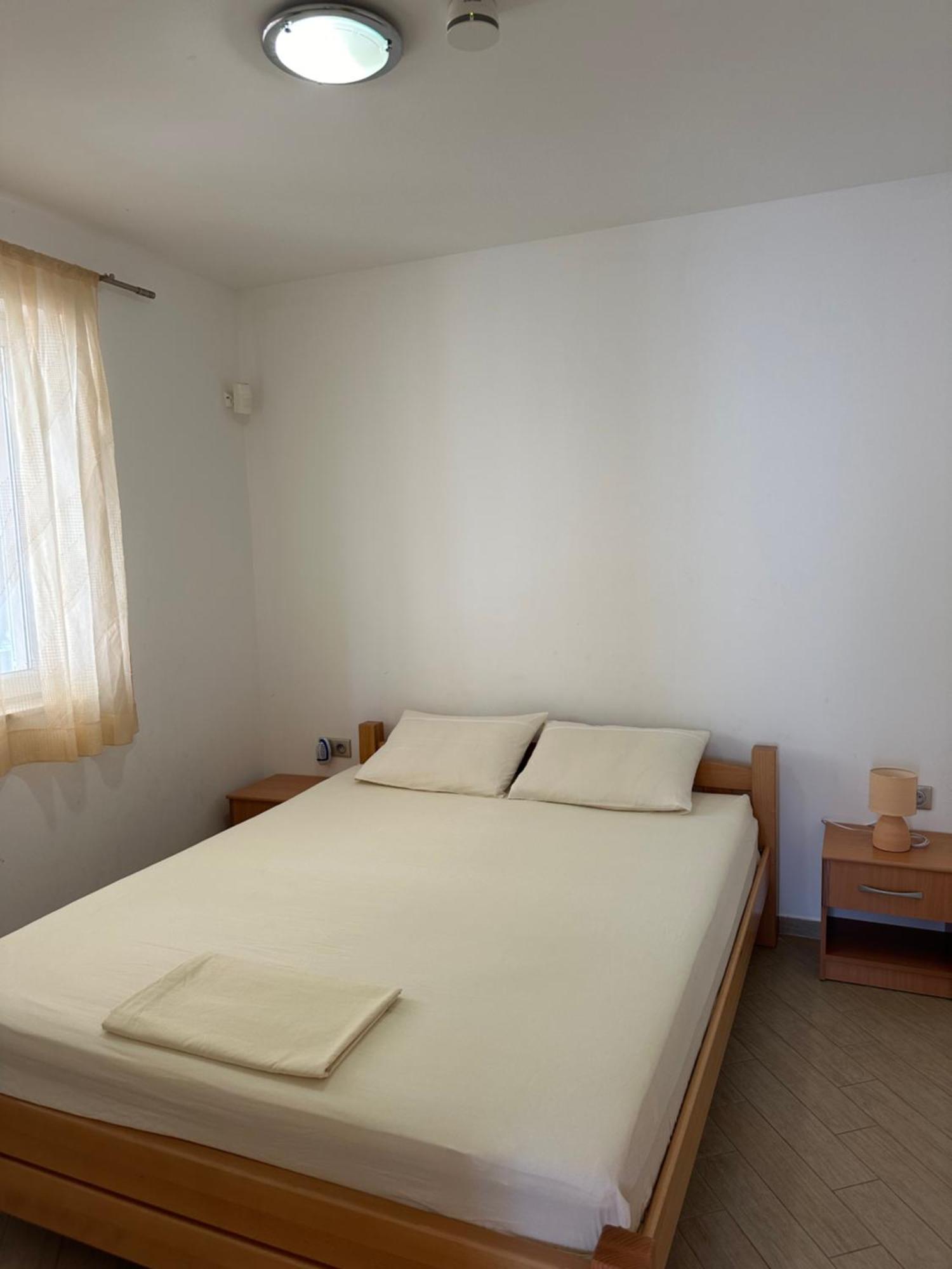 Apartments Villa Eva สลาโน ภายนอก รูปภาพ